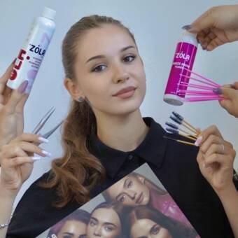 Anna, Лаш стилист