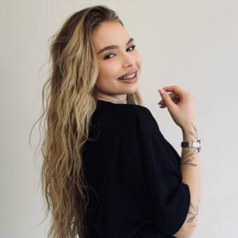 Kristina, Pro Master
