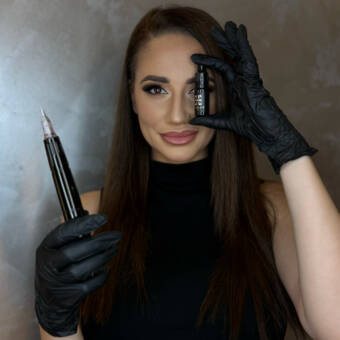 Мерилин, PMU ARTIST