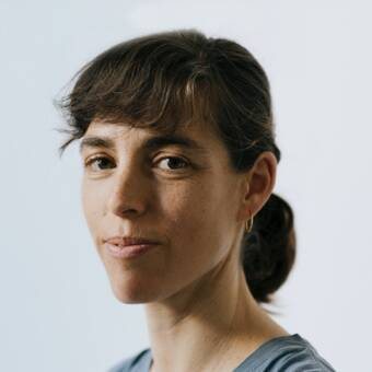 Shlomit Zhelqzkov, Масажист