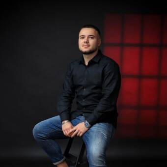 Zlatin, Бръснар