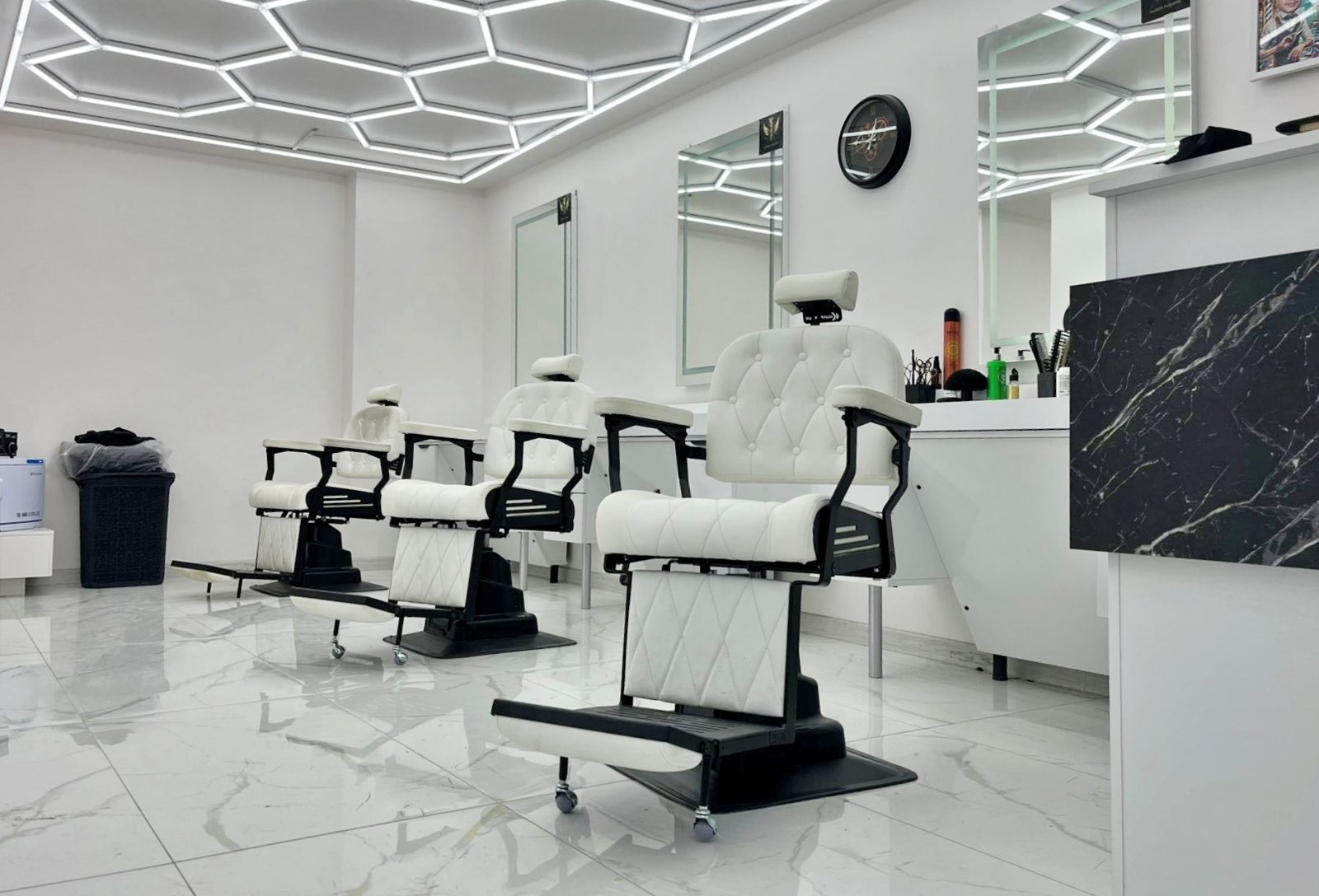 Barber Paradise - Барбершоп Варна