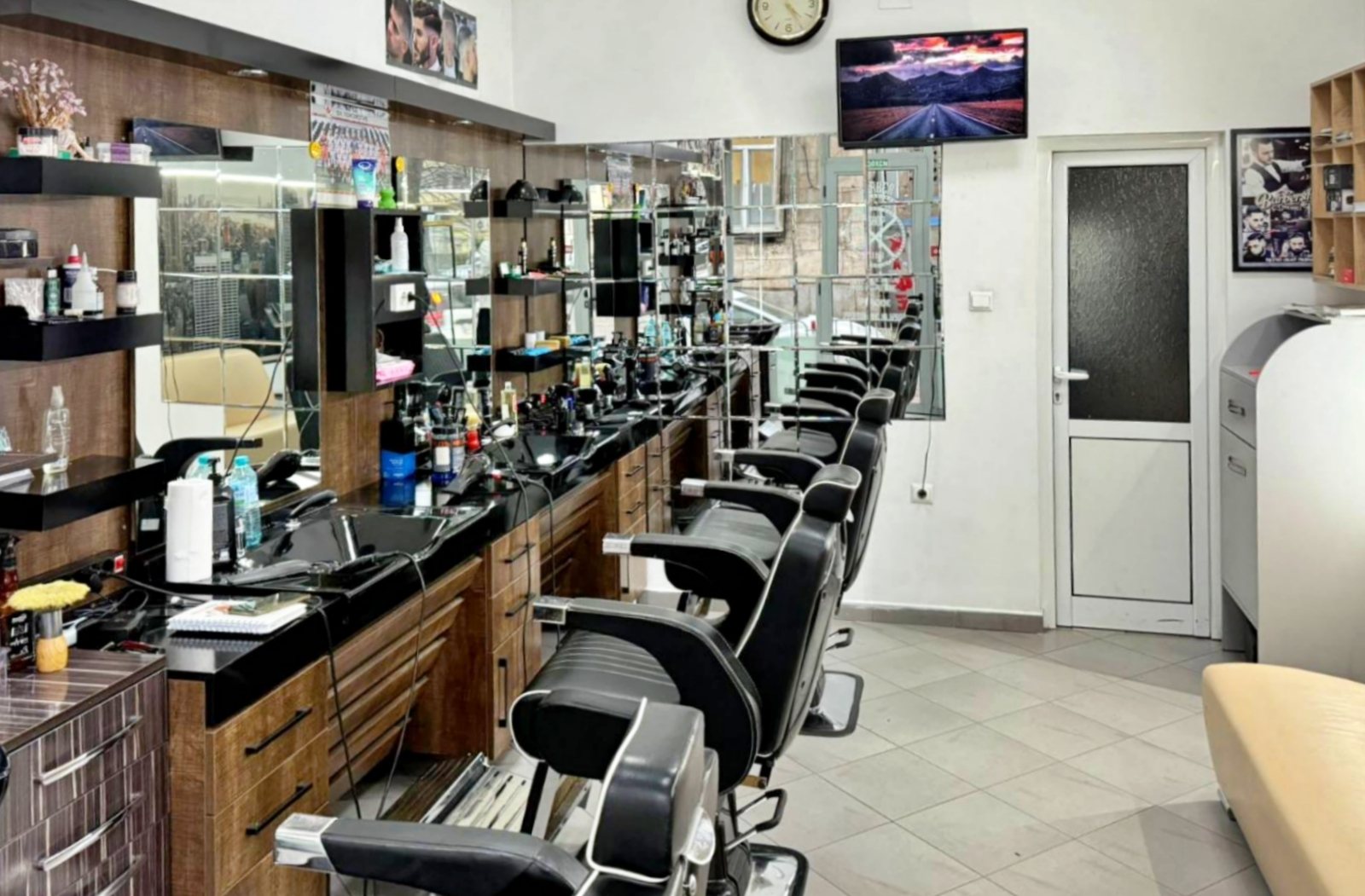 Barber Shop Niki Стара Загора - снимка 2