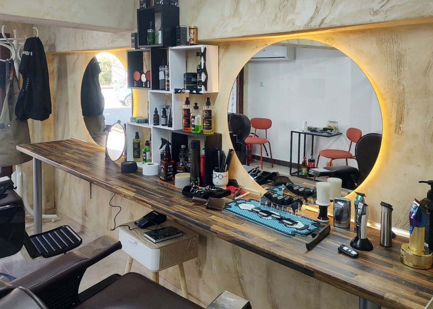 Barbershop BeFresh - Барбершоп Плевен