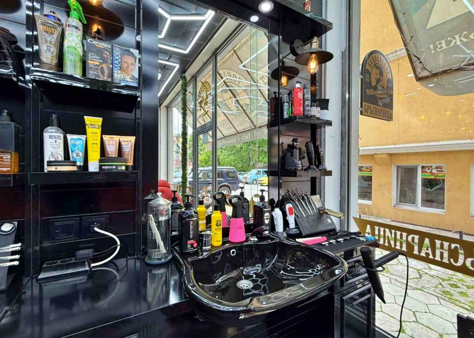 Barbershop Billionaire's Club Бургас - снимка 2