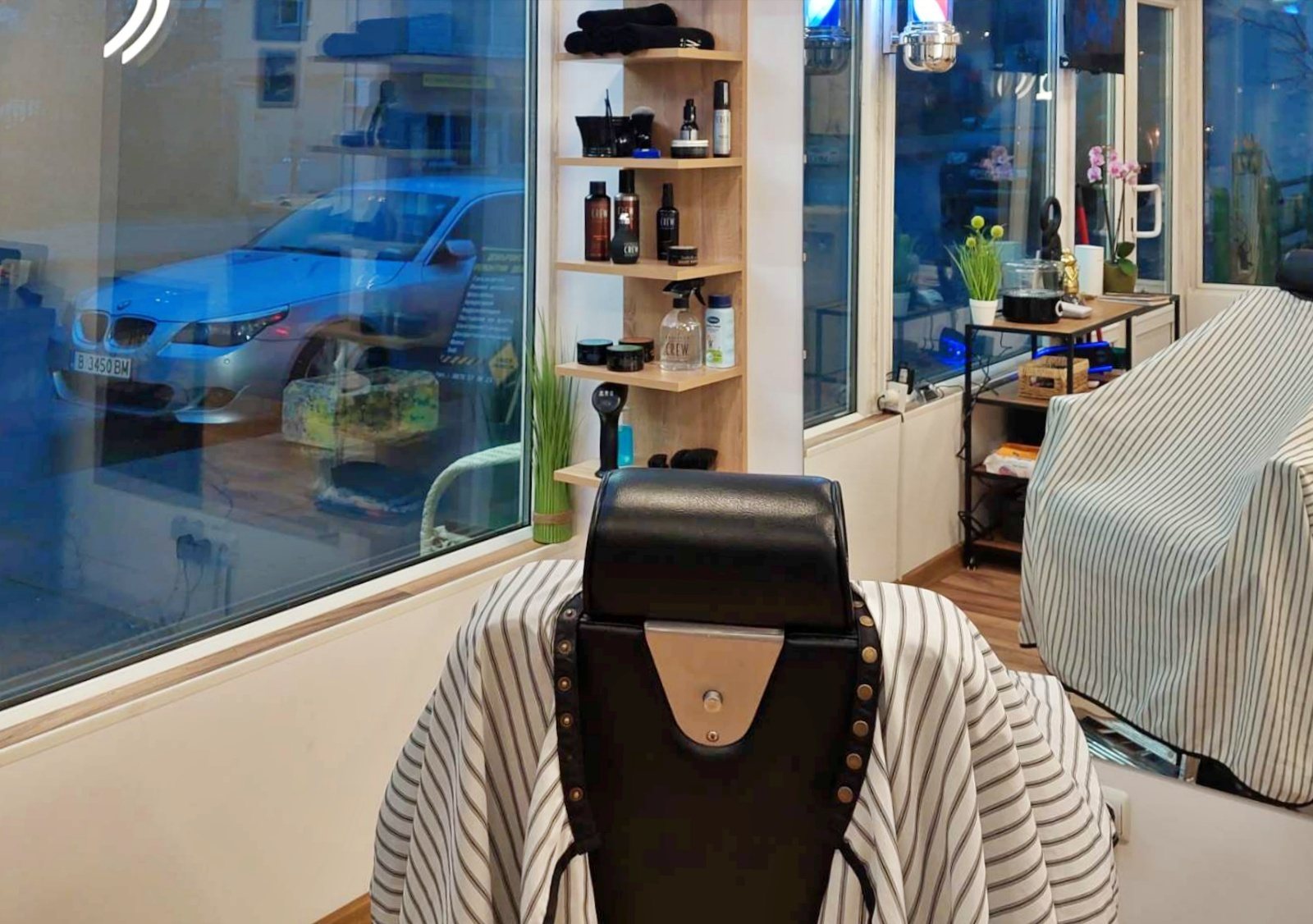 Barbershop by Rosie Варна - снимка 2