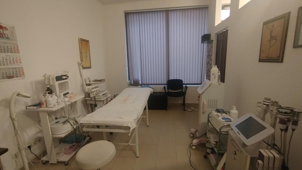 Beauty Studio AB София - снимка 1
