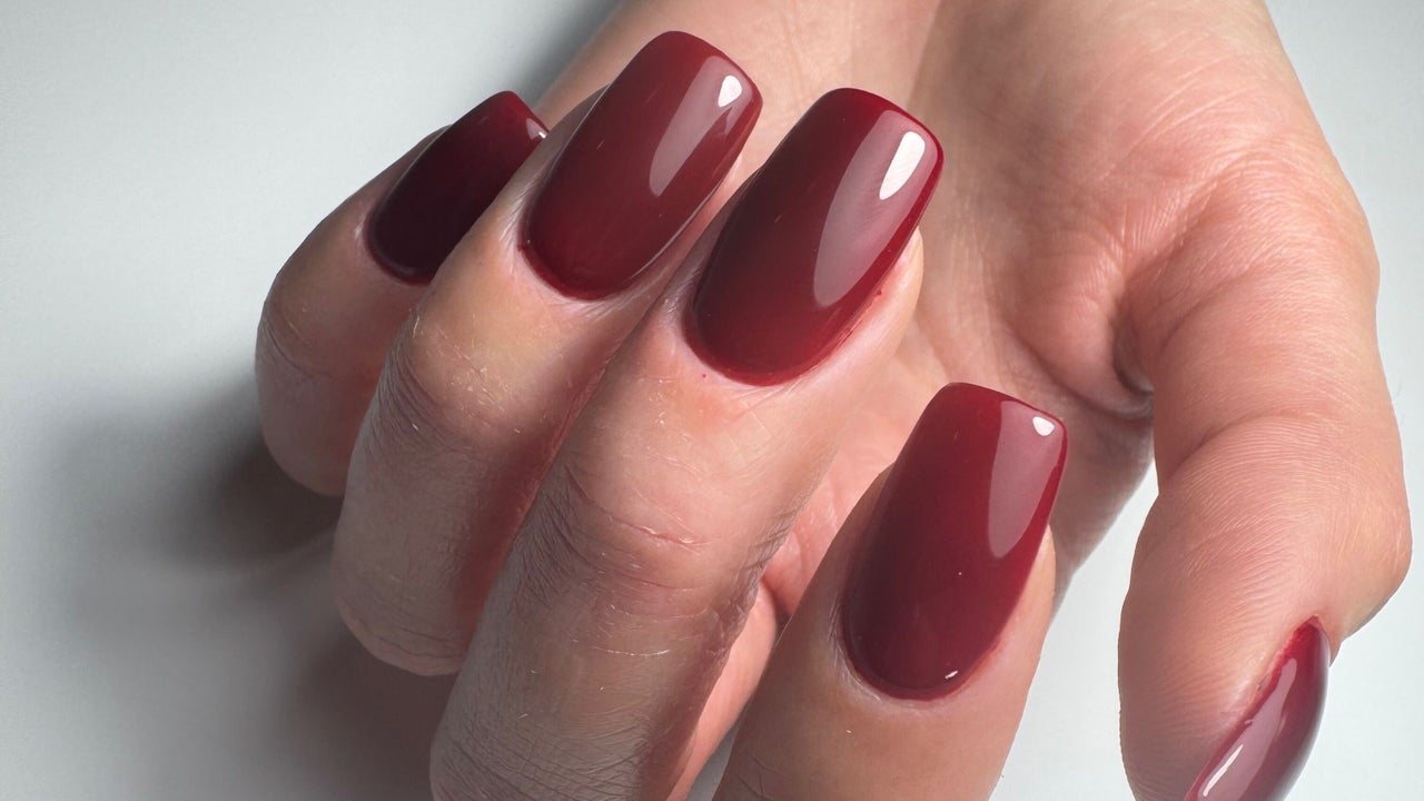Bright Nails by Tsvety - Маникюр и педикюр София