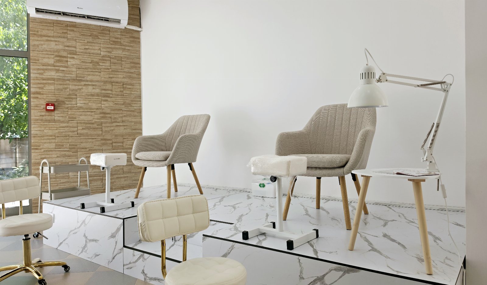 Cuccio Showroom Drujba София - снимка 1