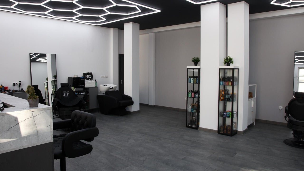 DIVO barberstudio - Барбершоп Бургас