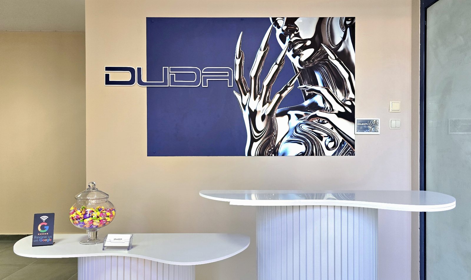 DUDA Nail Club Premium - Маникюр и педикюр София