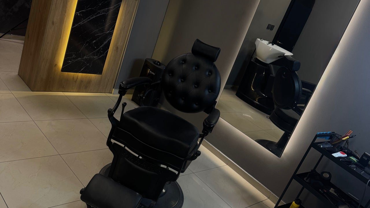 eleven barber studio - Барбершоп Варна