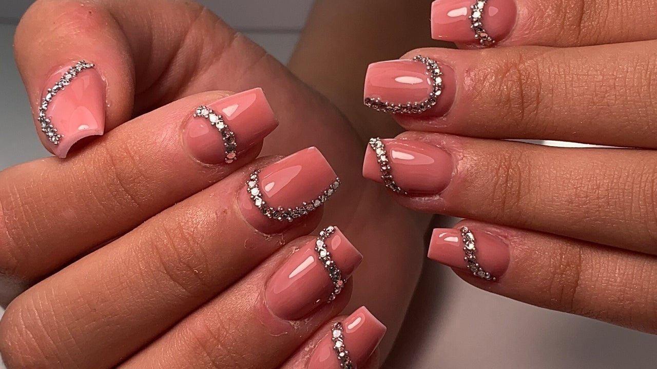 Fatii Nailss Бургас - снимка 2