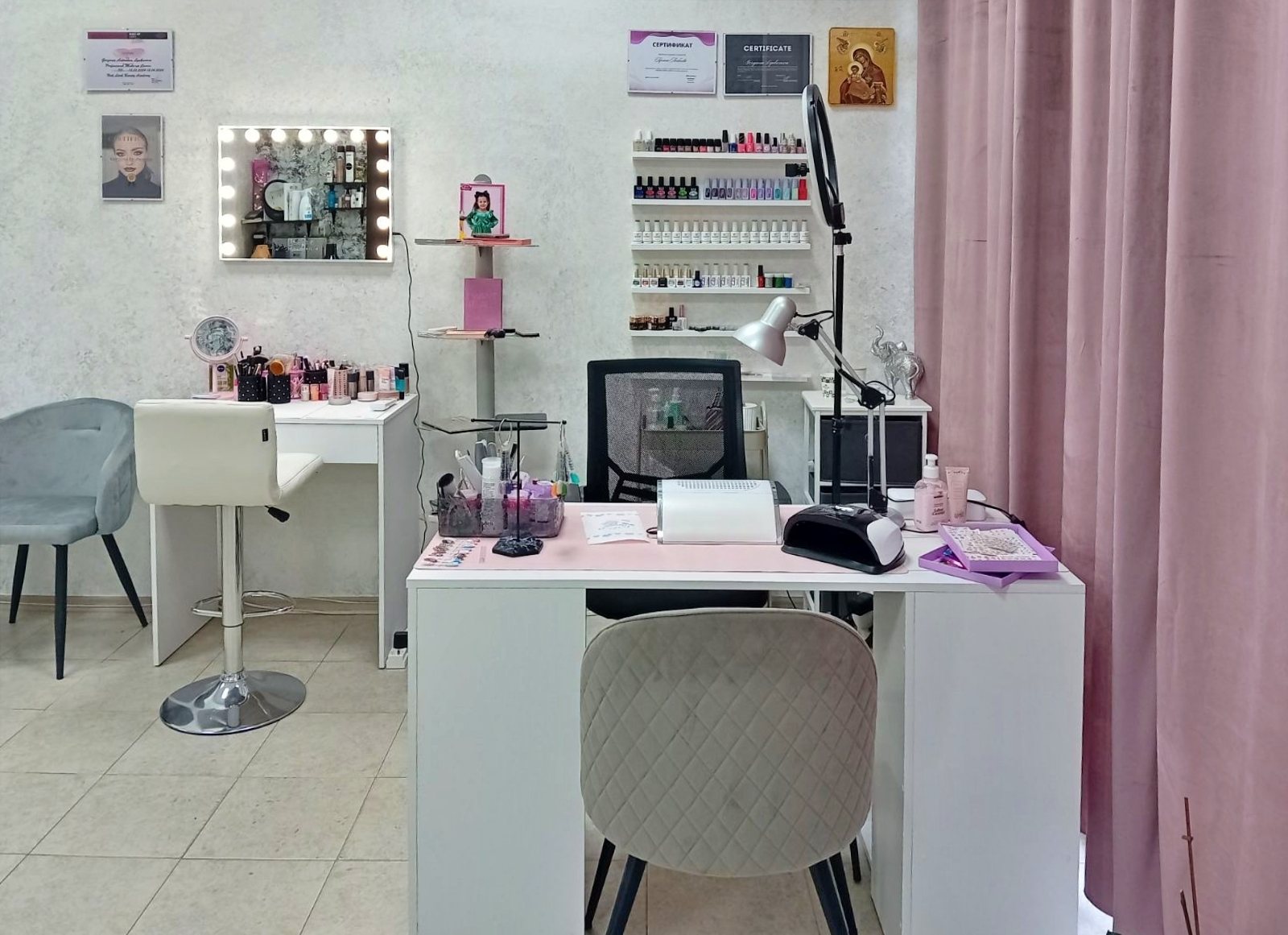 GL Beauty Place - Маникюр и педикюр Благоевград
