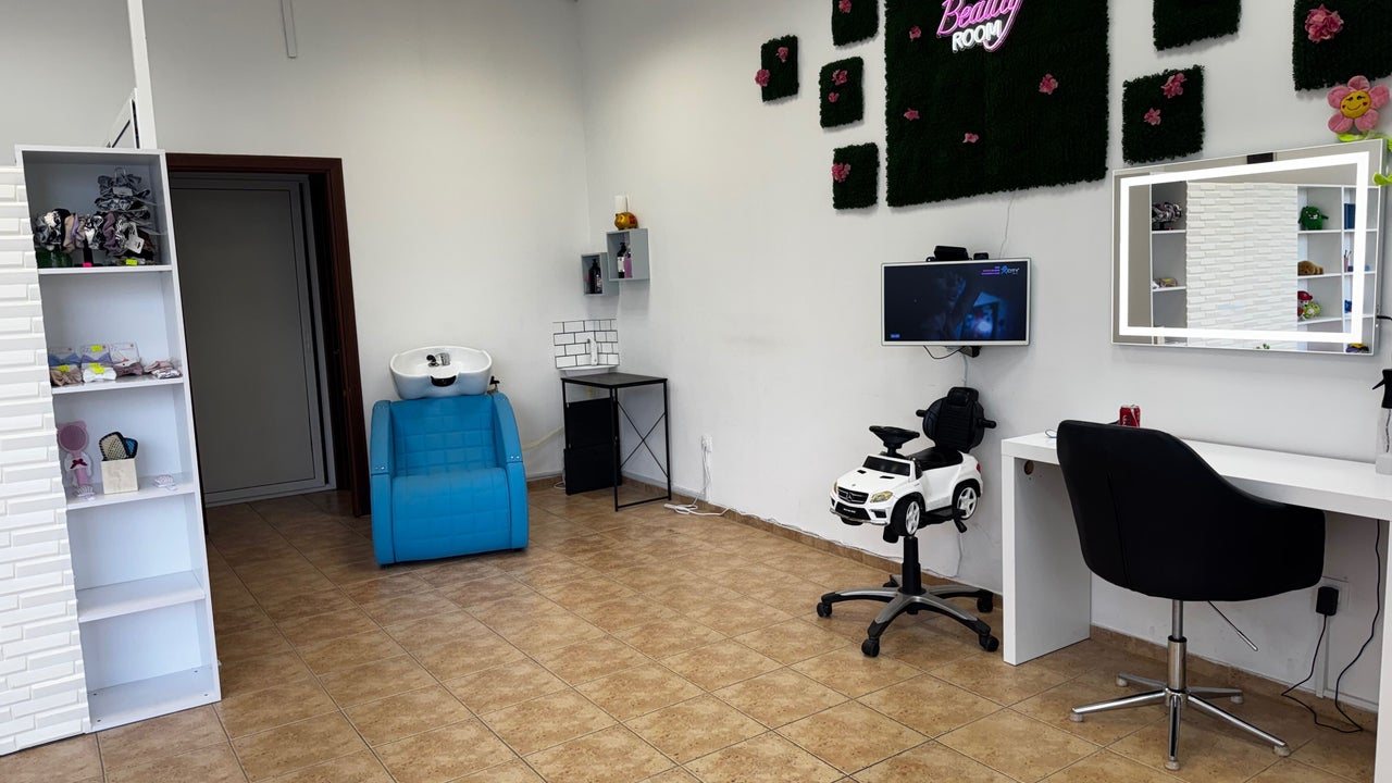 Kim Beauty Salon - Фризьорски салон София