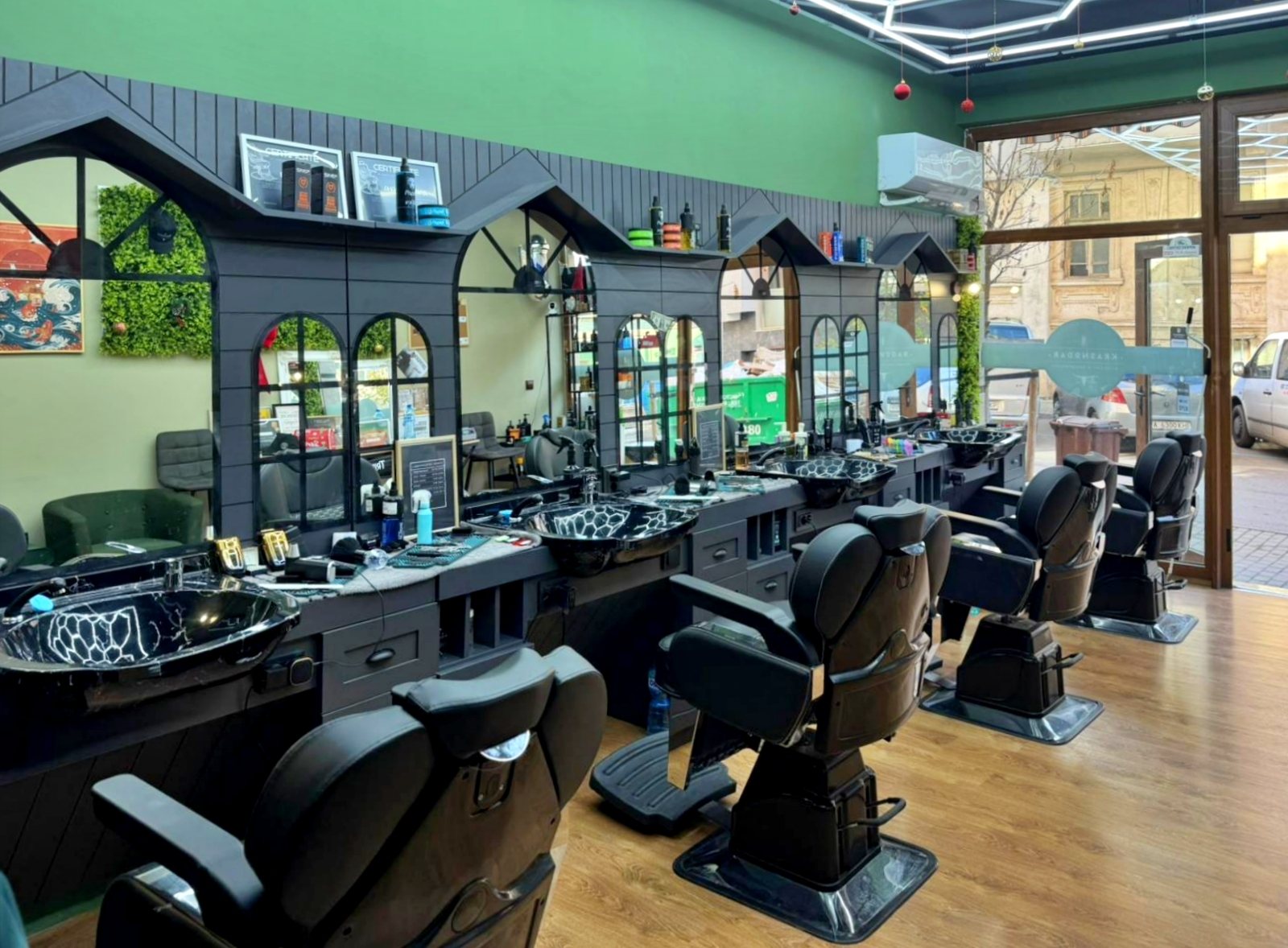 Krasnodar Barbershop Бургас - снимка 1