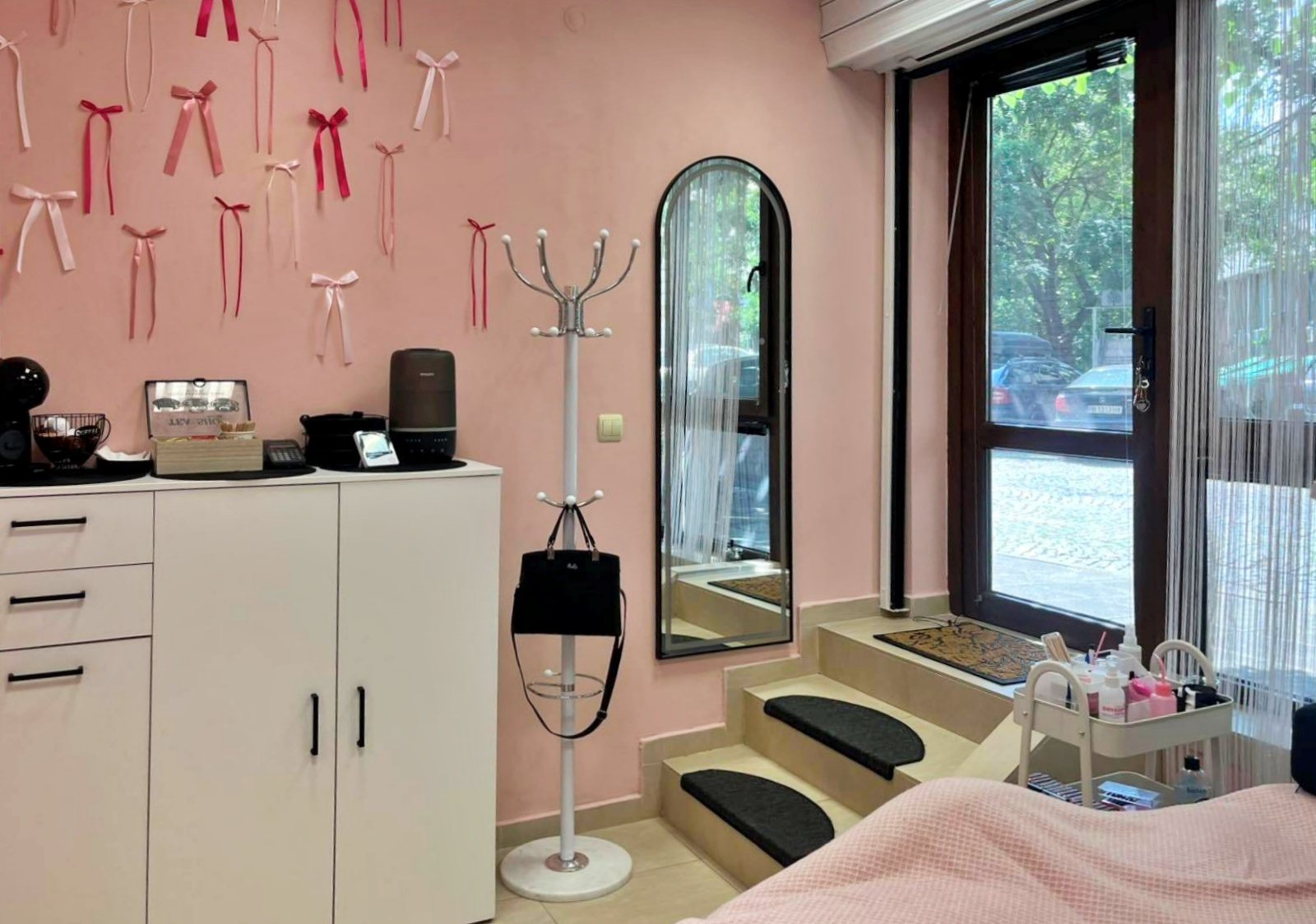 Label EL Beauty Studio Пловдив - снимка 2