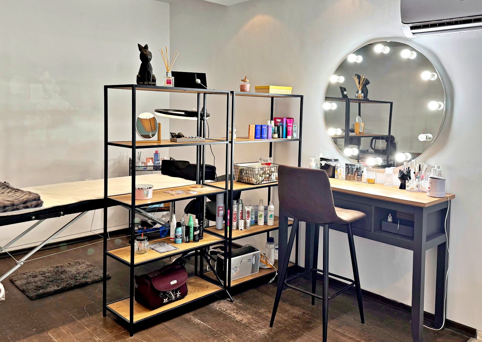 Loft Beauty Studio - Масаж и СПА Бургас