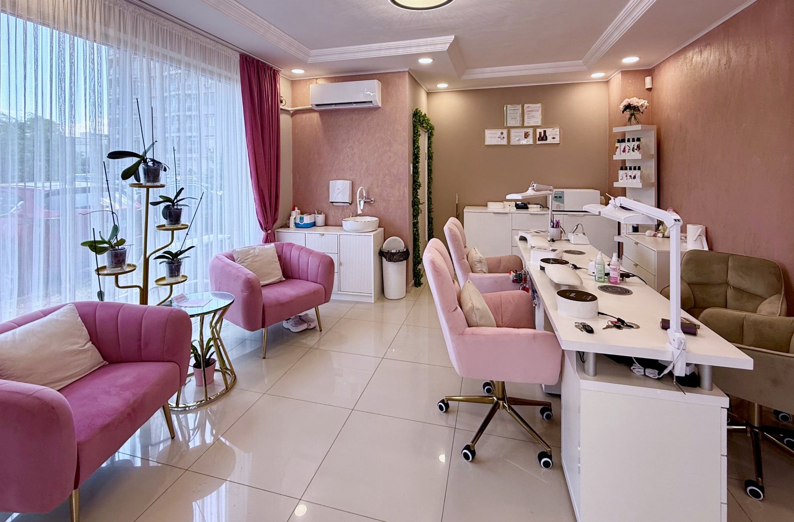 Nails by Goldi Пловдив - снимка 1