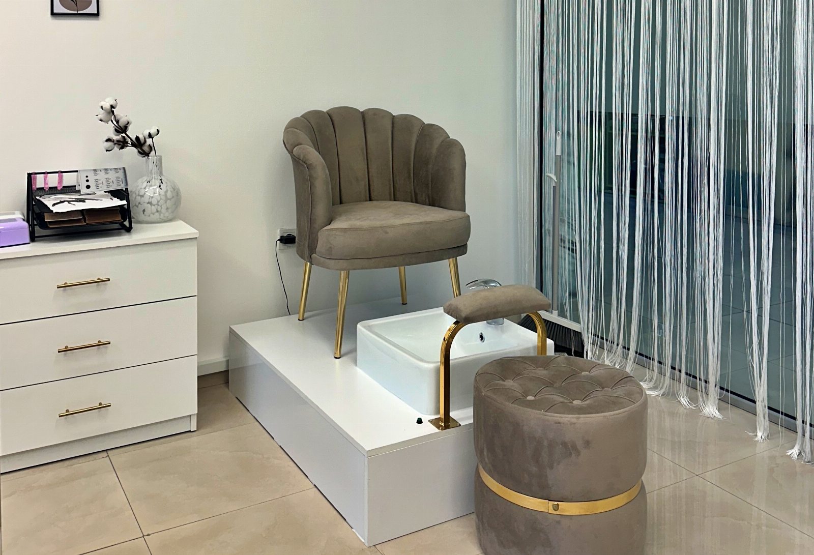 NV Beauty Bar Пловдив - снимка 1