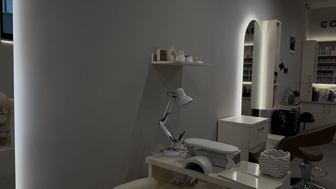 O.G HAIR & BEAUTY BAR No2 София - снимка 1