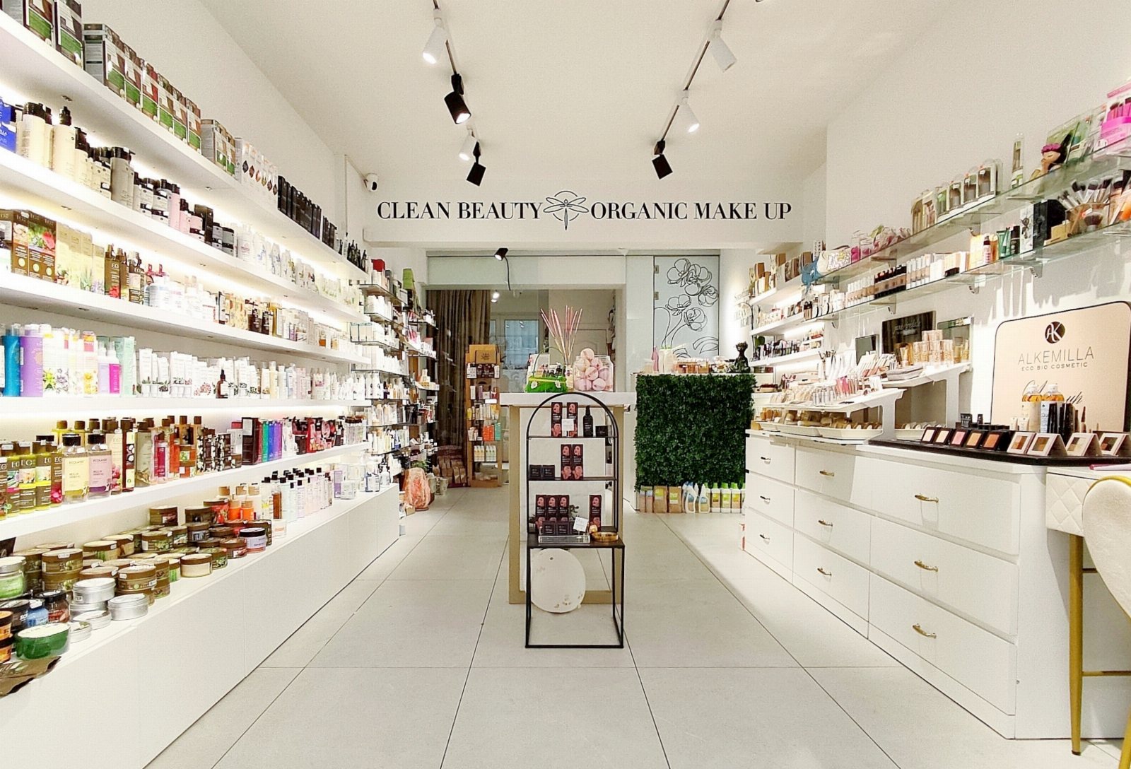 Organic Beauty Salon ODONATA - Салон за красота София