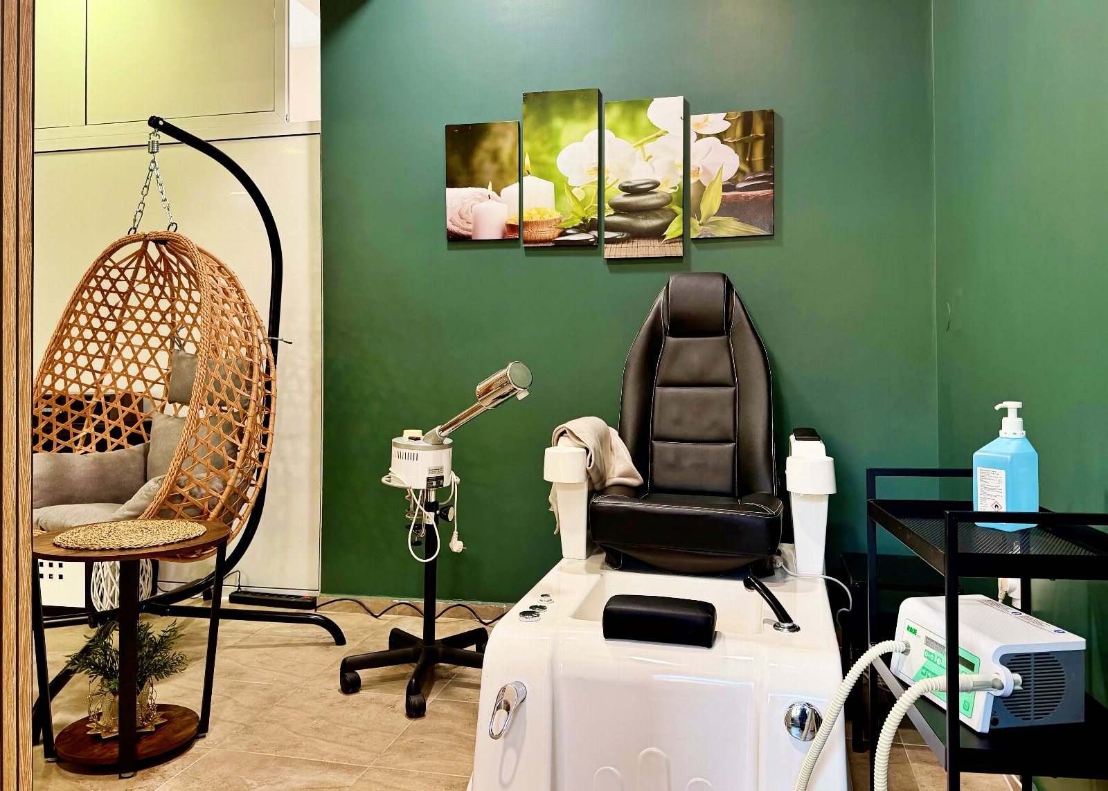 O.U. Pro - Professional Foot Care & Education - Маникюр и педикюр Стара Загора