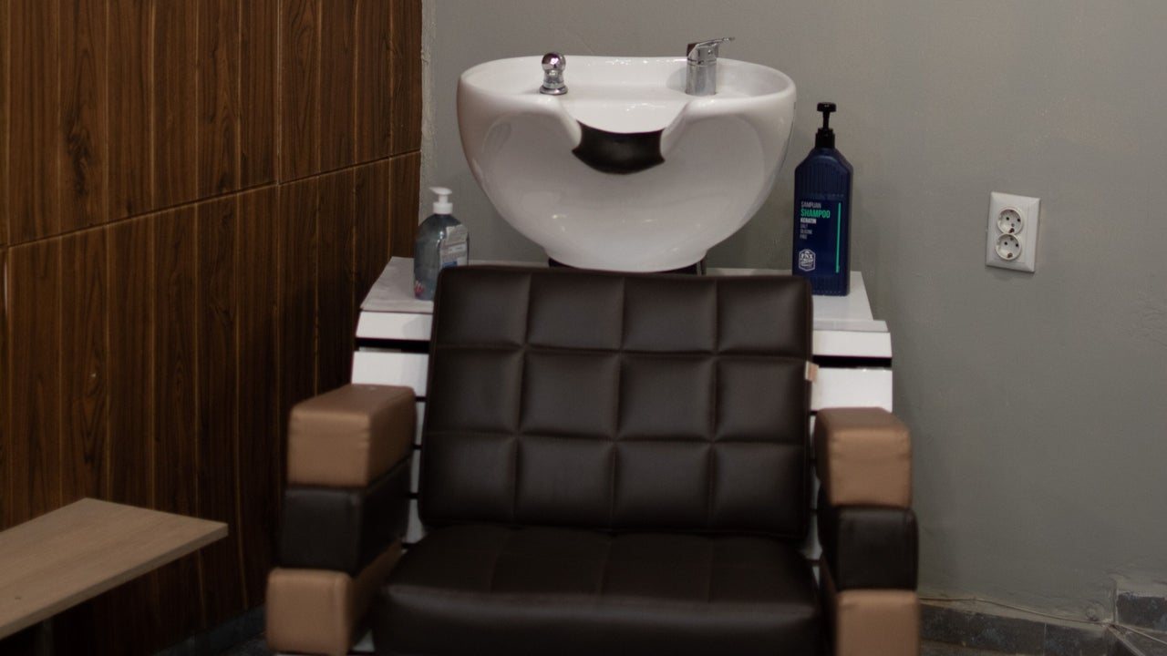PRIVATE Barbershop Варна - снимка 1