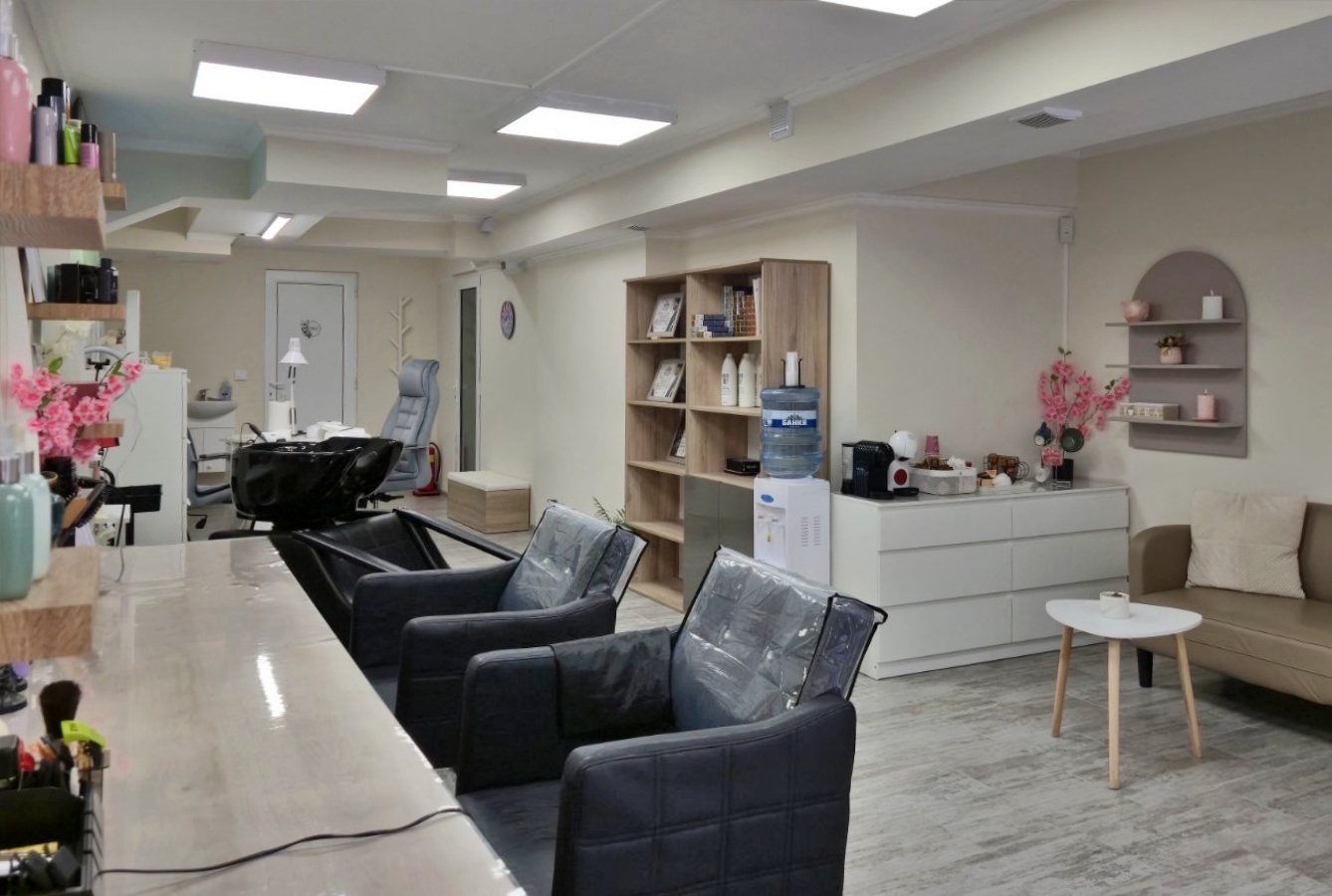 Pure Elegance Beauty Salon Варна - снимка 2