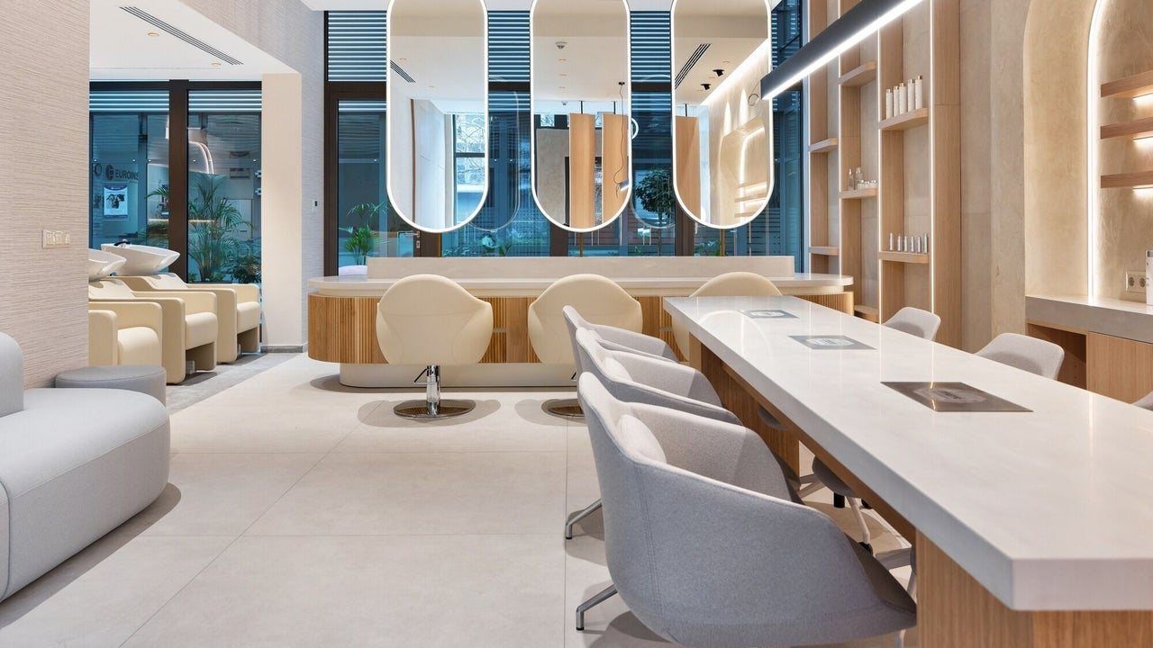 Salon Inspire, Business Park - Фризьорски салон София
