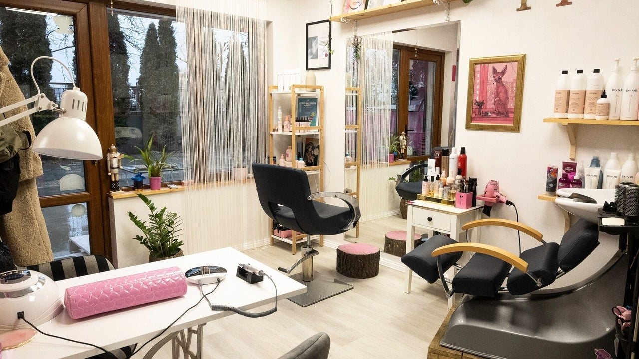 Salon Pink - Фризьорски салон Варна