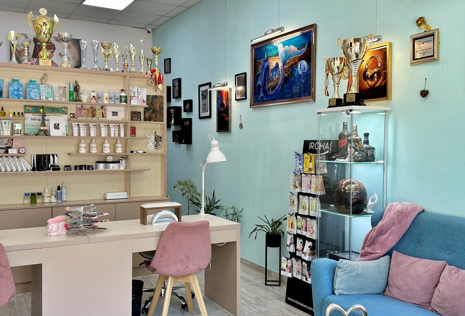Silvia Shaovcheva Nail Bar - Маникюр и педикюр Бургас