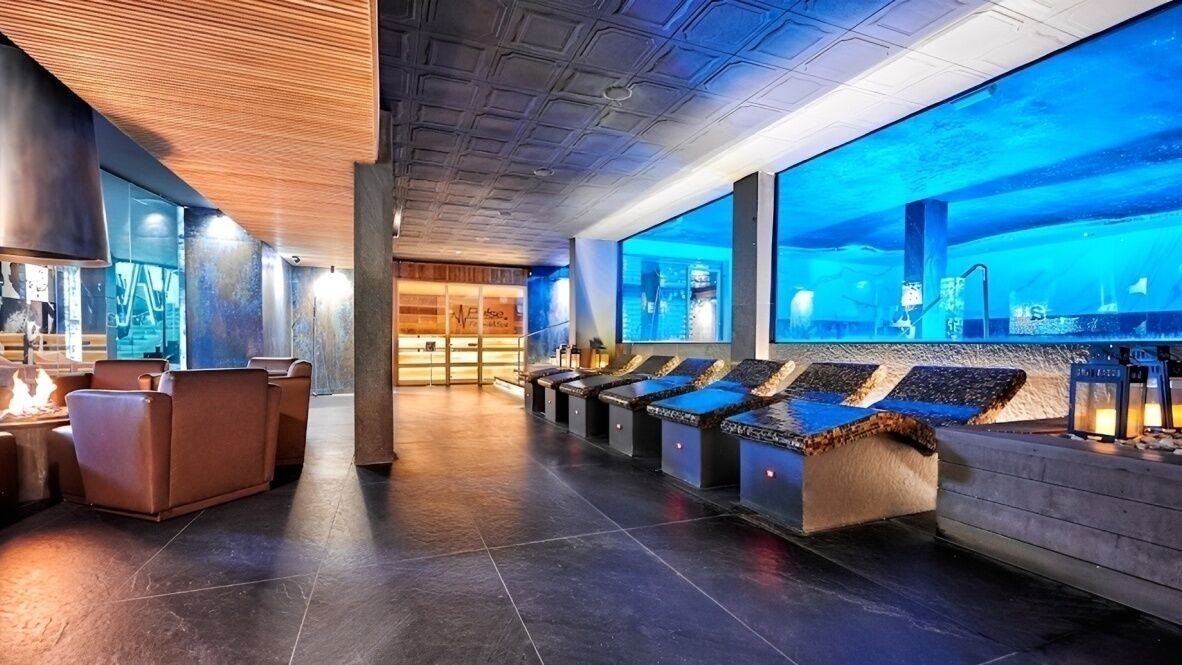 Evia Spa – Pulse Fitness Младост 4 София - снимка 1