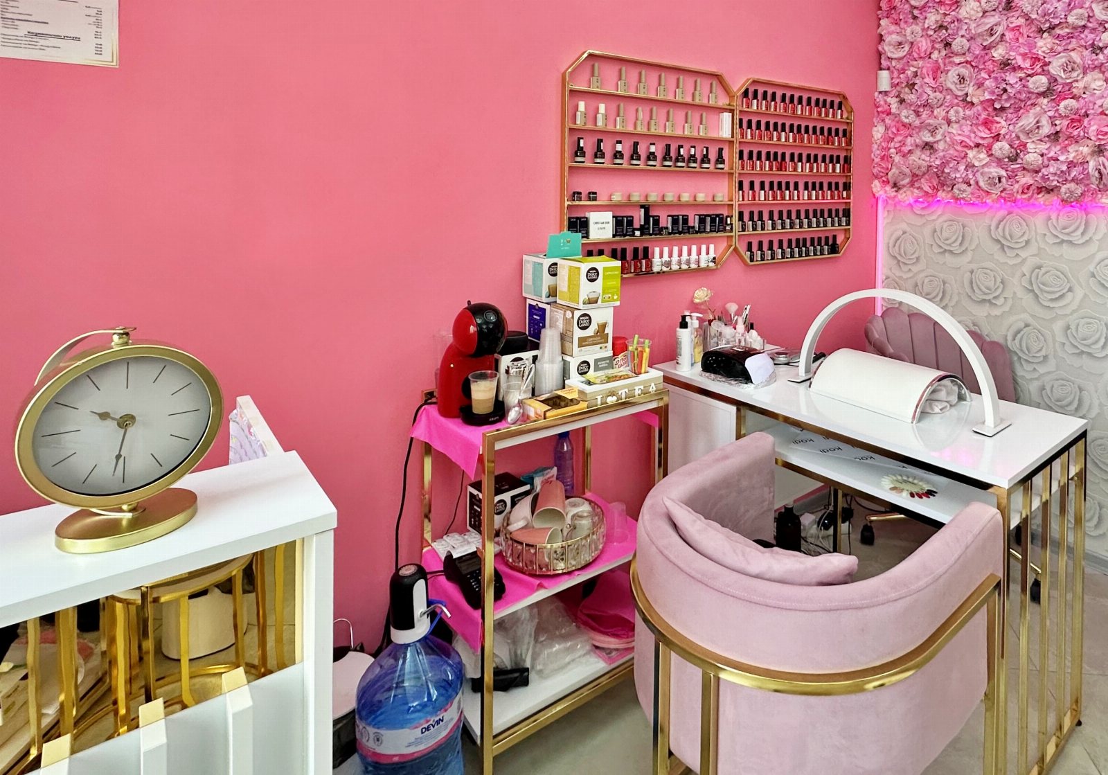 The House Of Dolls Burgas Nail Bar & SPA Бургас - снимка 1