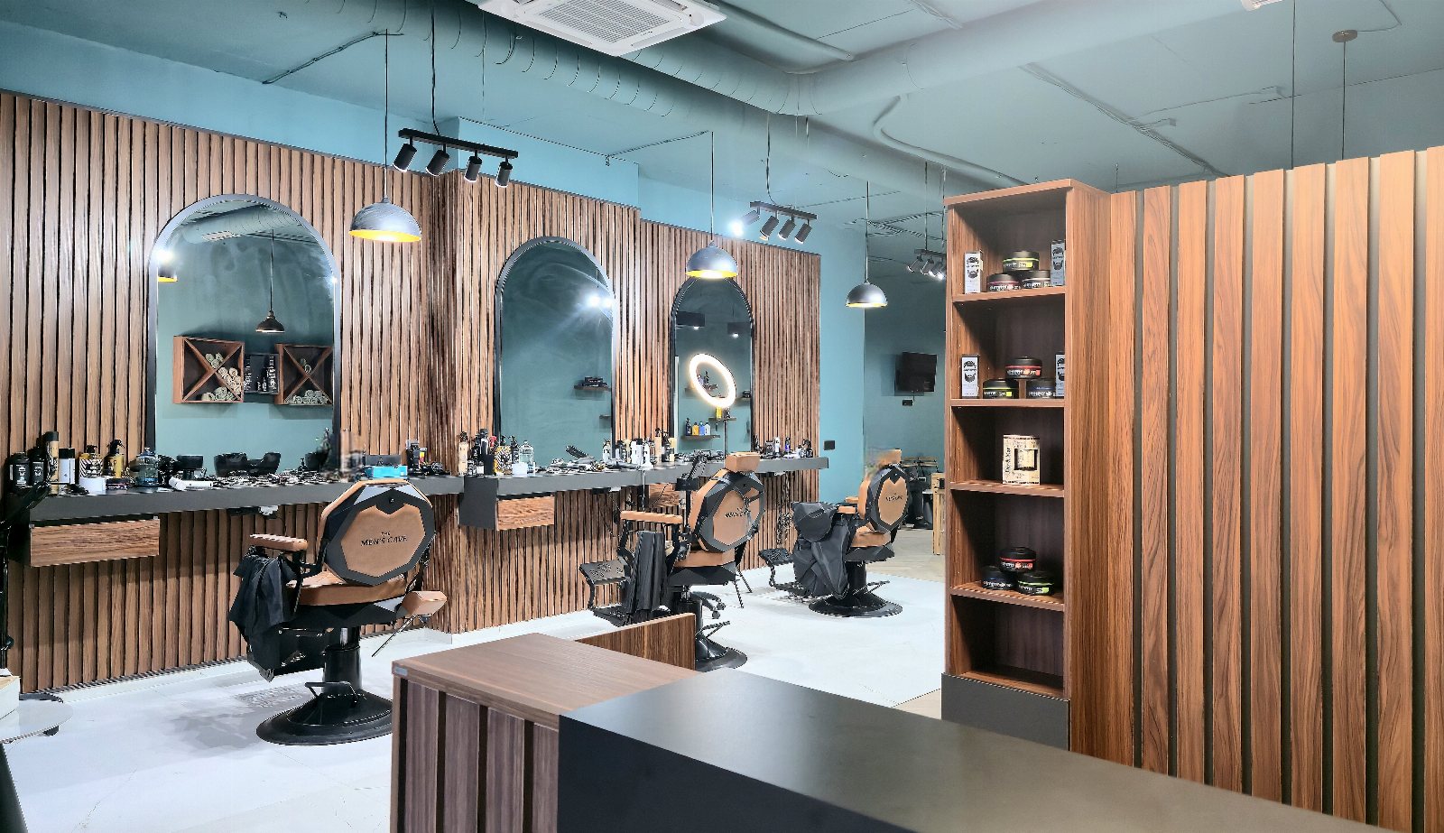 The Men’s Cave 51 Barbershop - Барбершоп София