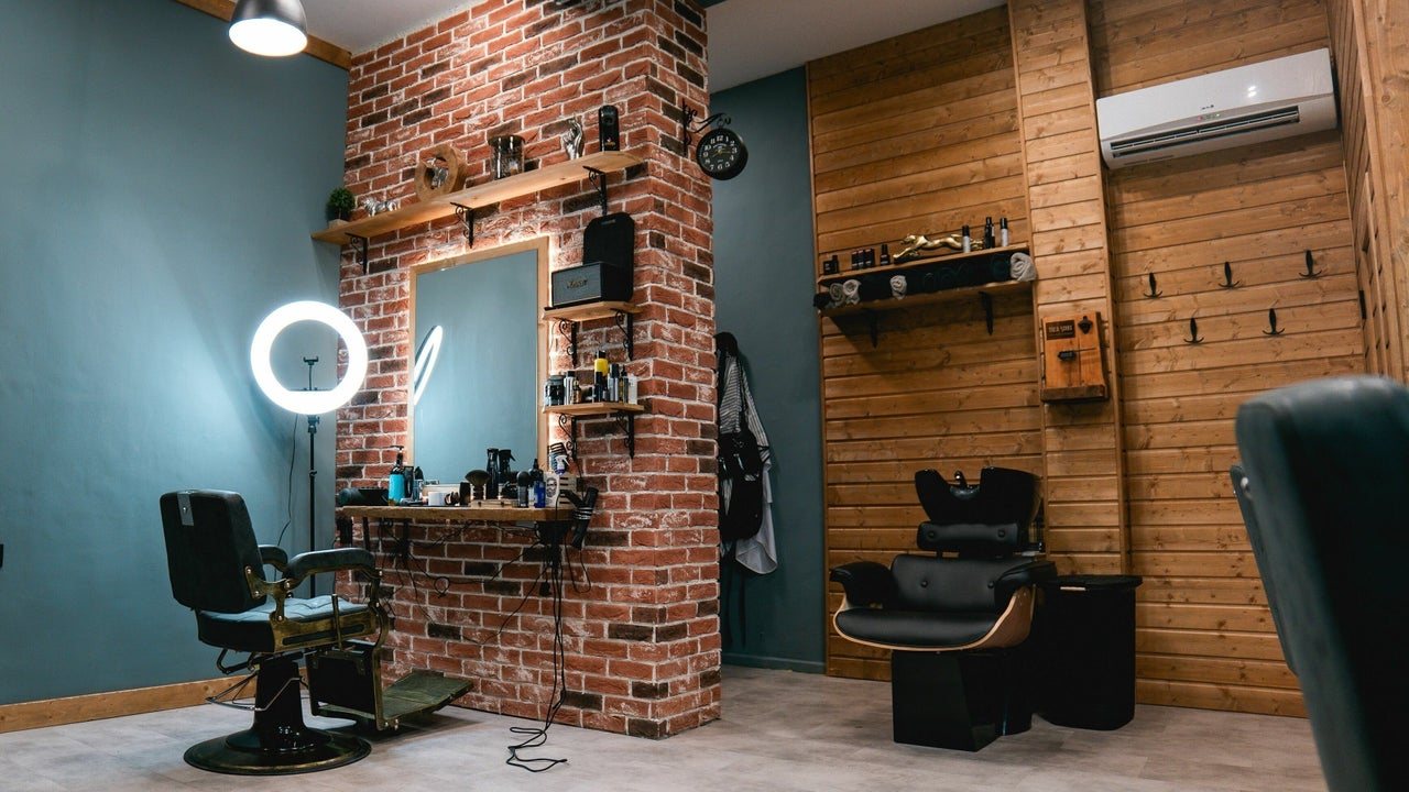 The Razors Barbershop - Барбершоп Варна